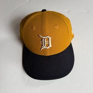 Detroit Tigers - New Era Vintage Gold Low Profile 59FIFTY Fitted Hat - 7 1/2